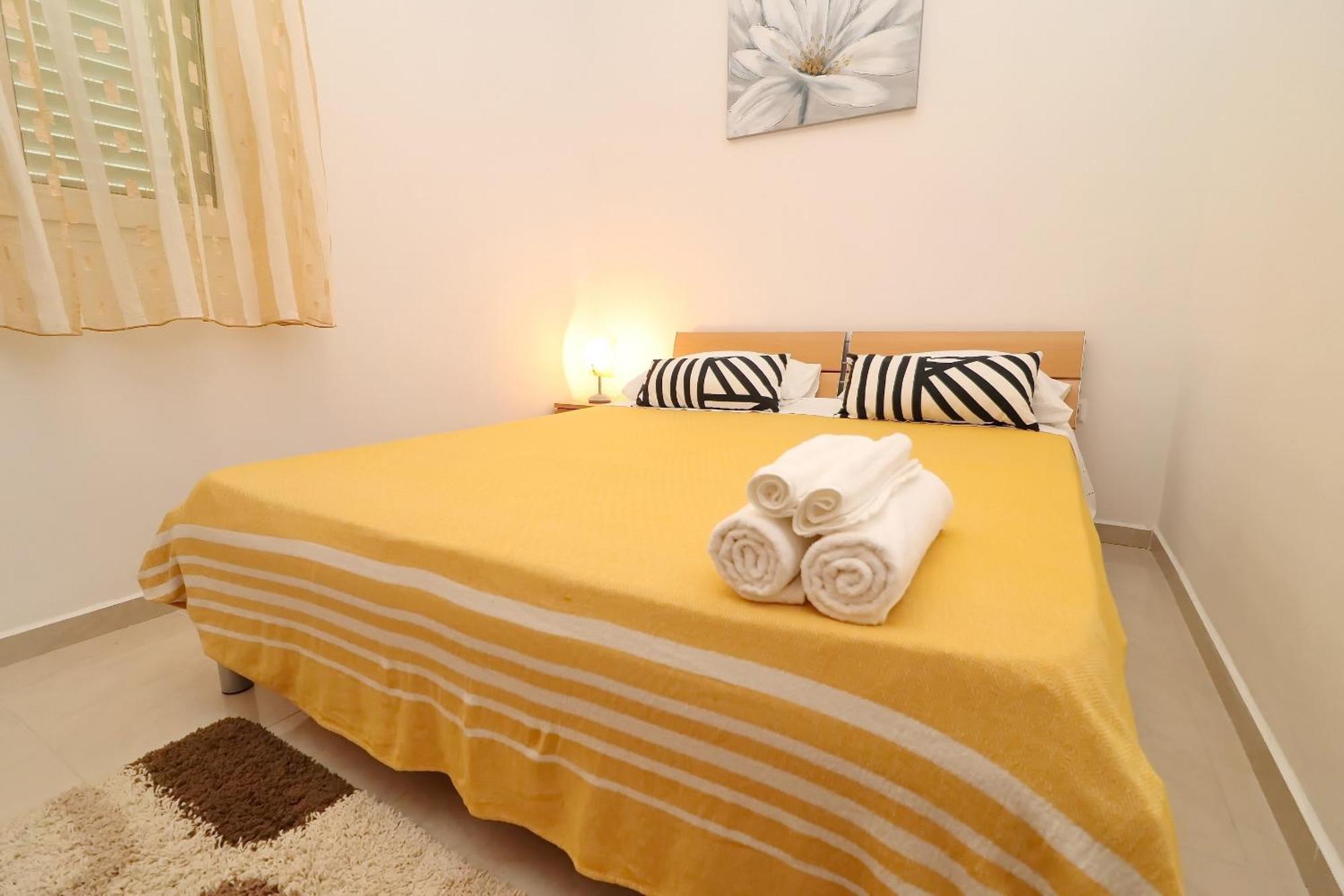 Apartments K & N بريسبا الغرفة الصورة